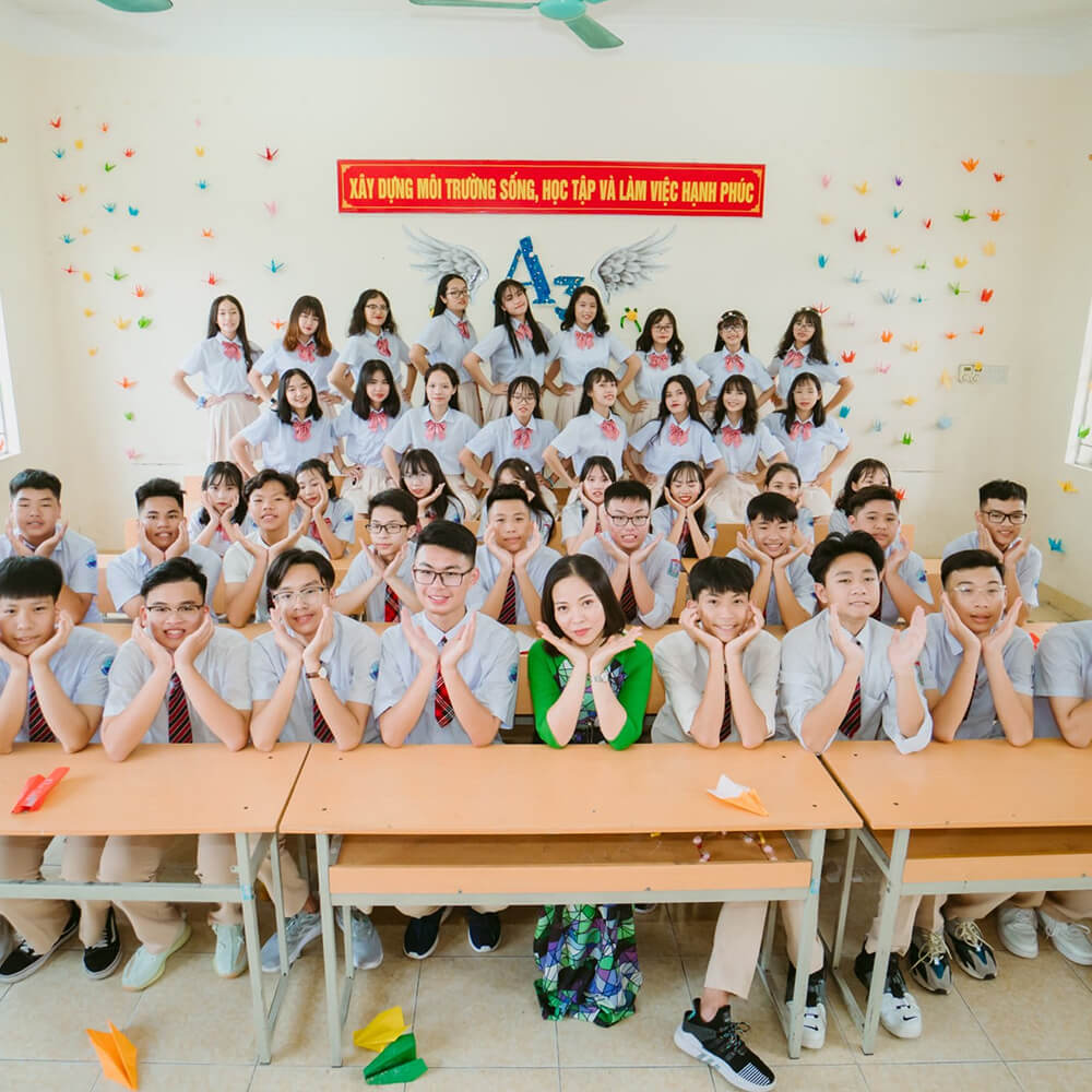 Thiết kế ảnh kỷ hiếu học sinh